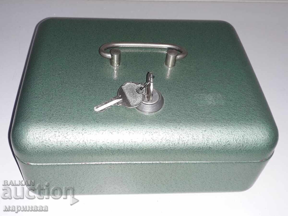 SEIF METALIC MASIV. 1,316 KG. GERMANIA