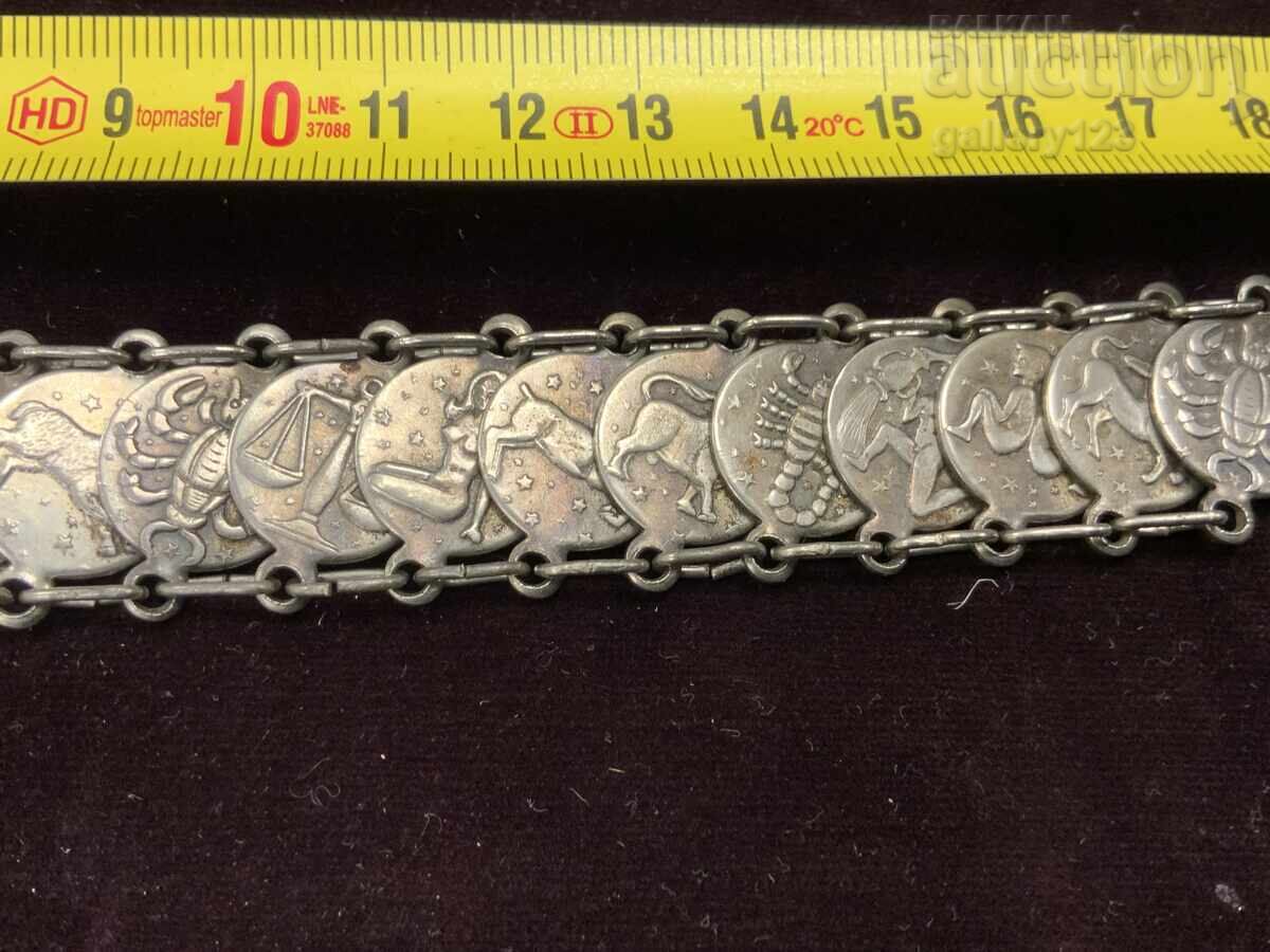 Delivery of Old bracelet Delivery of Old bracelet