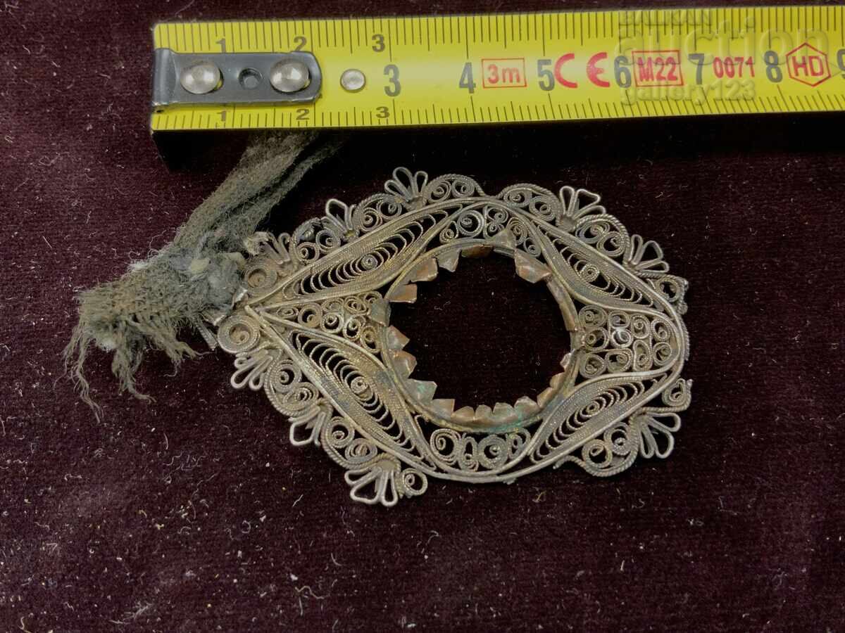 Argint filigran cu preț 4.94 BGN | € 2.53 Argint filigran cu preț 4.94 BGN | € 2.53