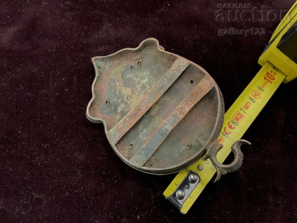 Delivery of Revival-era Kotel pafta (brooch) single filigree gold-plated