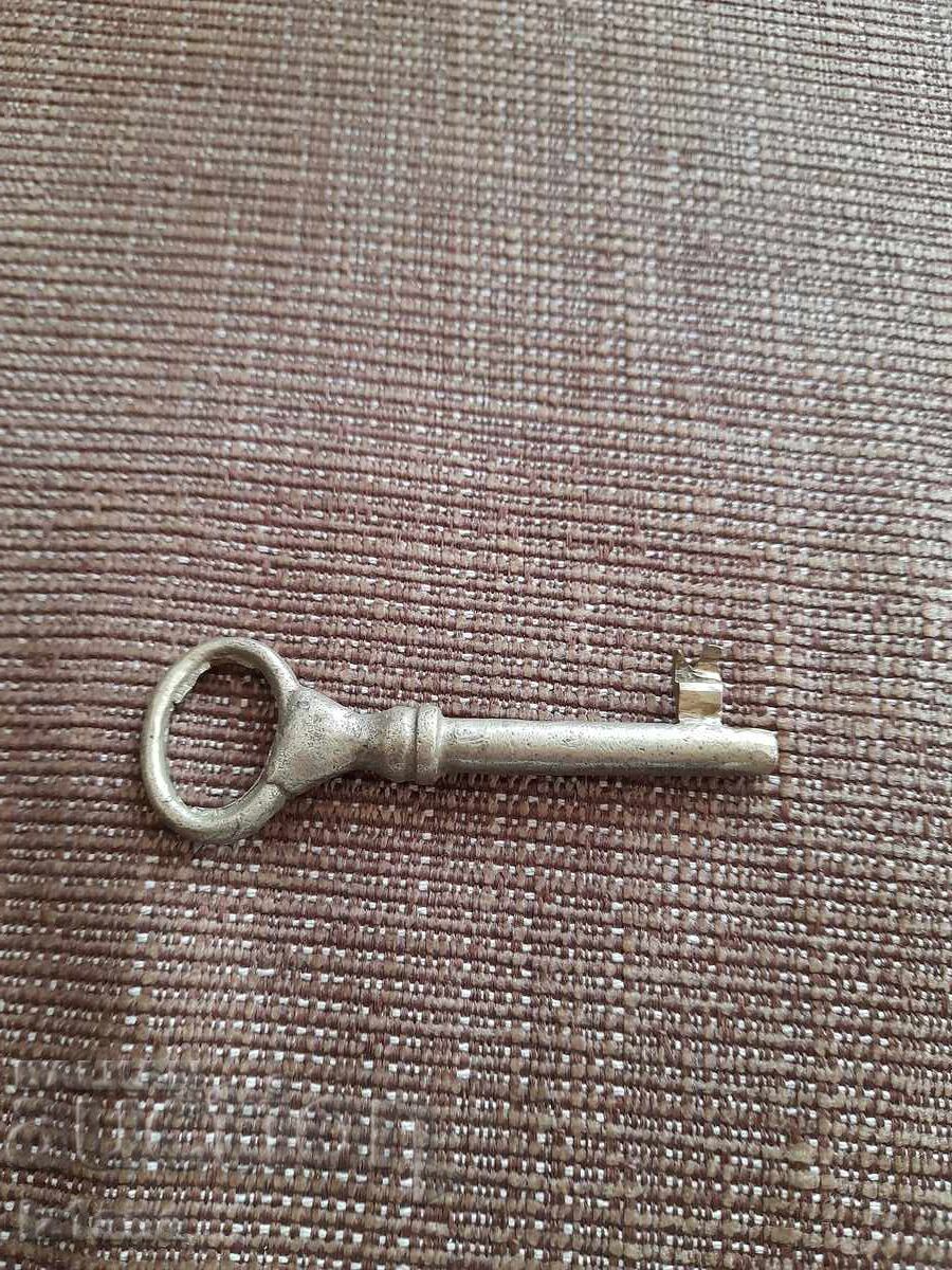 Licitație Cheie veche de metal Licitație Cheie veche de metal