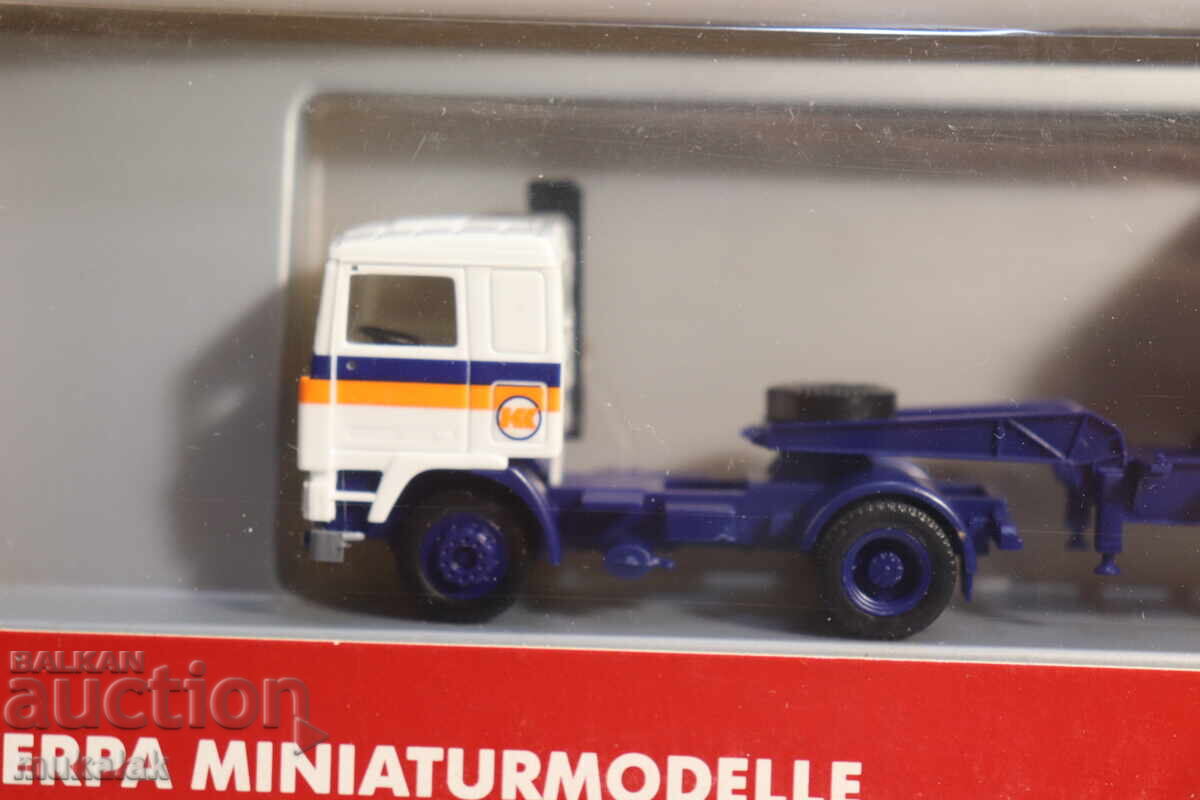 HERPA H0 1/87 VOLVO ЦИСТЕРНА КОНТЕЙНЕР КАМИОН МОДЕЛ с цена 35.00 лв. | € 17.90 HERPA H0 1/87 VOLVO ЦИСТЕРНА КОНТЕЙНЕР КАМИОН МОДЕЛ с цена 35.00 лв. | € 17.90