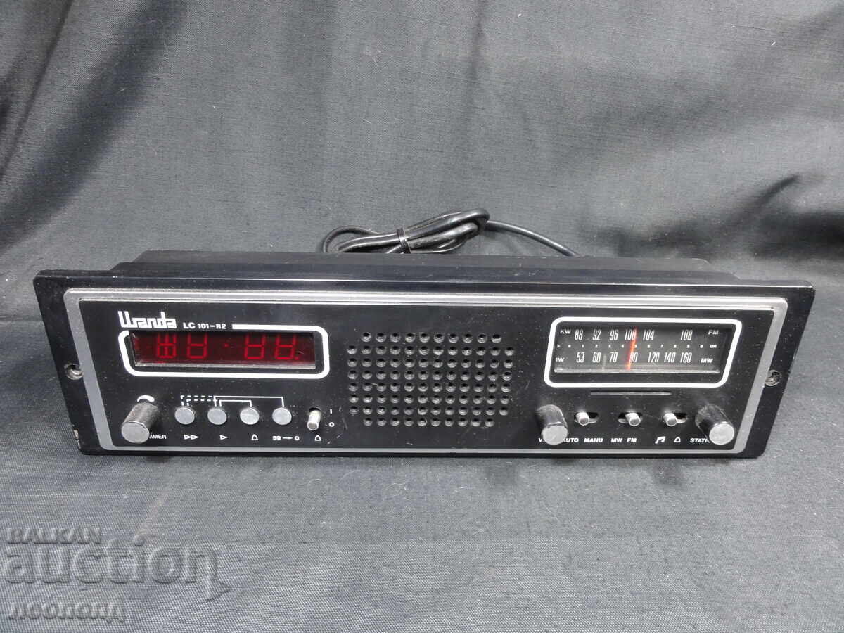 BZC STAR RETRO TRANSISTOR RADIO LED CLOCK WANDA - 5