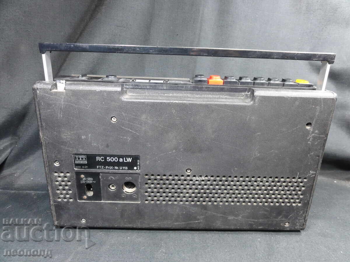 Delivery of BZC STAR RETRO TRANSISTOR RADIO CASSETTE RECORDER ITT RC 500 Delivery of BZC STAR RETRO TRANSISTOR RADIO CASSETTE RECORDER ITT RC 500