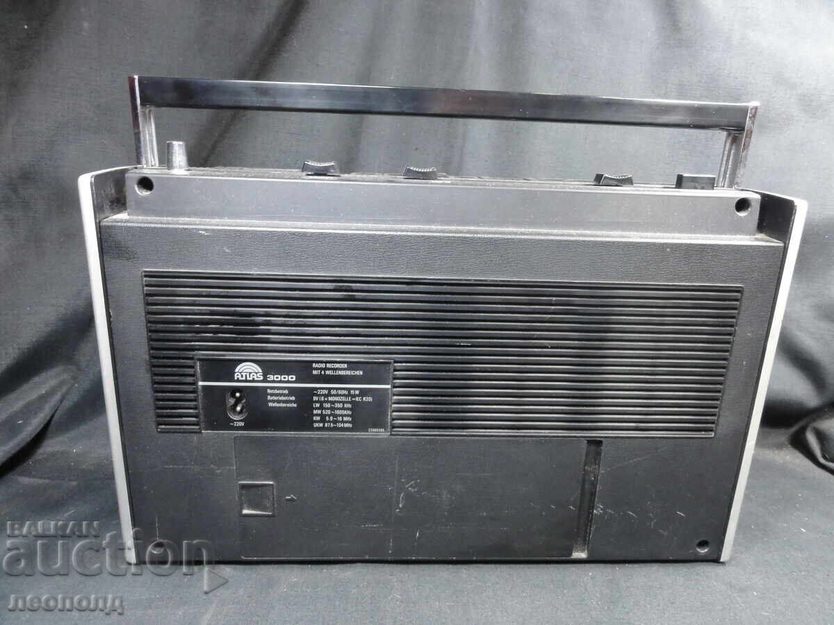 Delivery of BZC STAR RETRO TRANSISTOR RADIO CASSETTE RECORDER ATLAS 3000