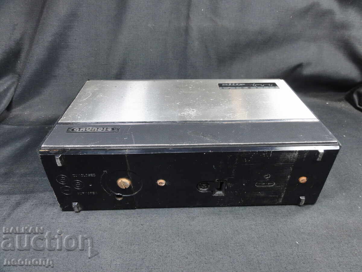 BZT STAR RETRO TRANSISTOR RADIO GRUNDIG ELITE BOY AUTOMATIC - 7 BZT STAR RETRO TRANSISTOR RADIO GRUNDIG ELITE BOY AUTOMATIC - 7