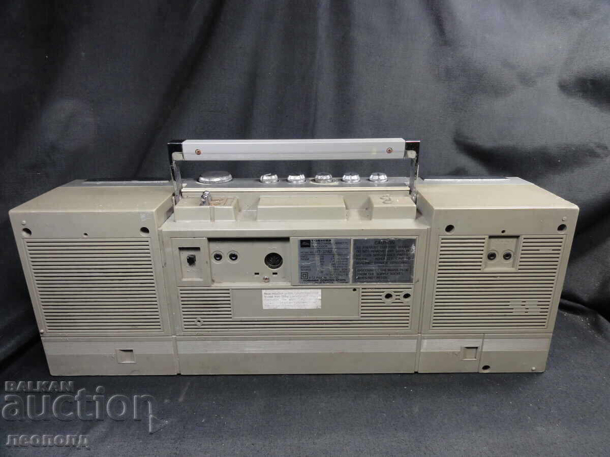 Delivery of BZC STAR Retro Transistor Radio Cassette Recorder TOSHIBA RT-S782 Delivery of BZC STAR Retro Transistor Radio Cassette Recorder TOSHIBA RT-S782