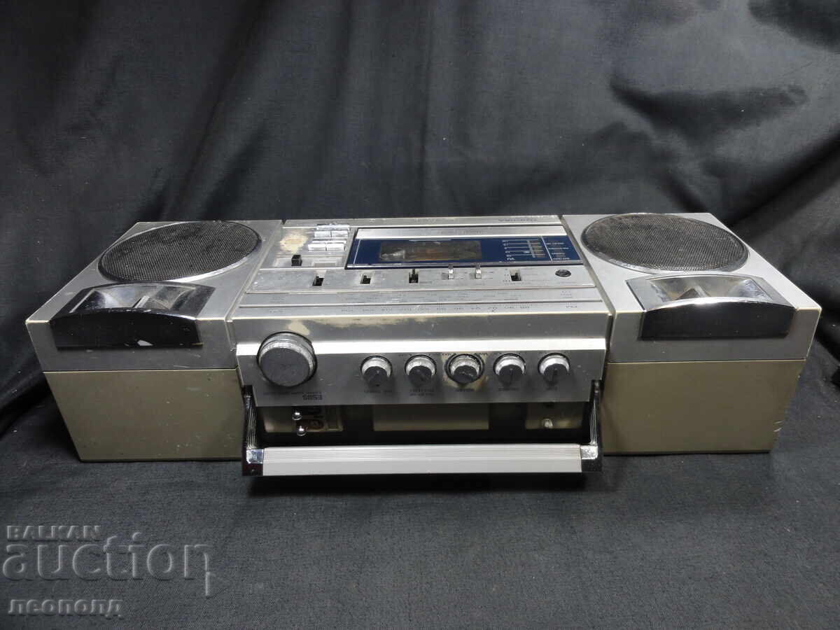 BZC STAR Retro Transistor Radio Cassette Recorder TOSHIBA RT-S782 - 6 BZC STAR Retro Transistor Radio Cassette Recorder TOSHIBA RT-S782 - 6