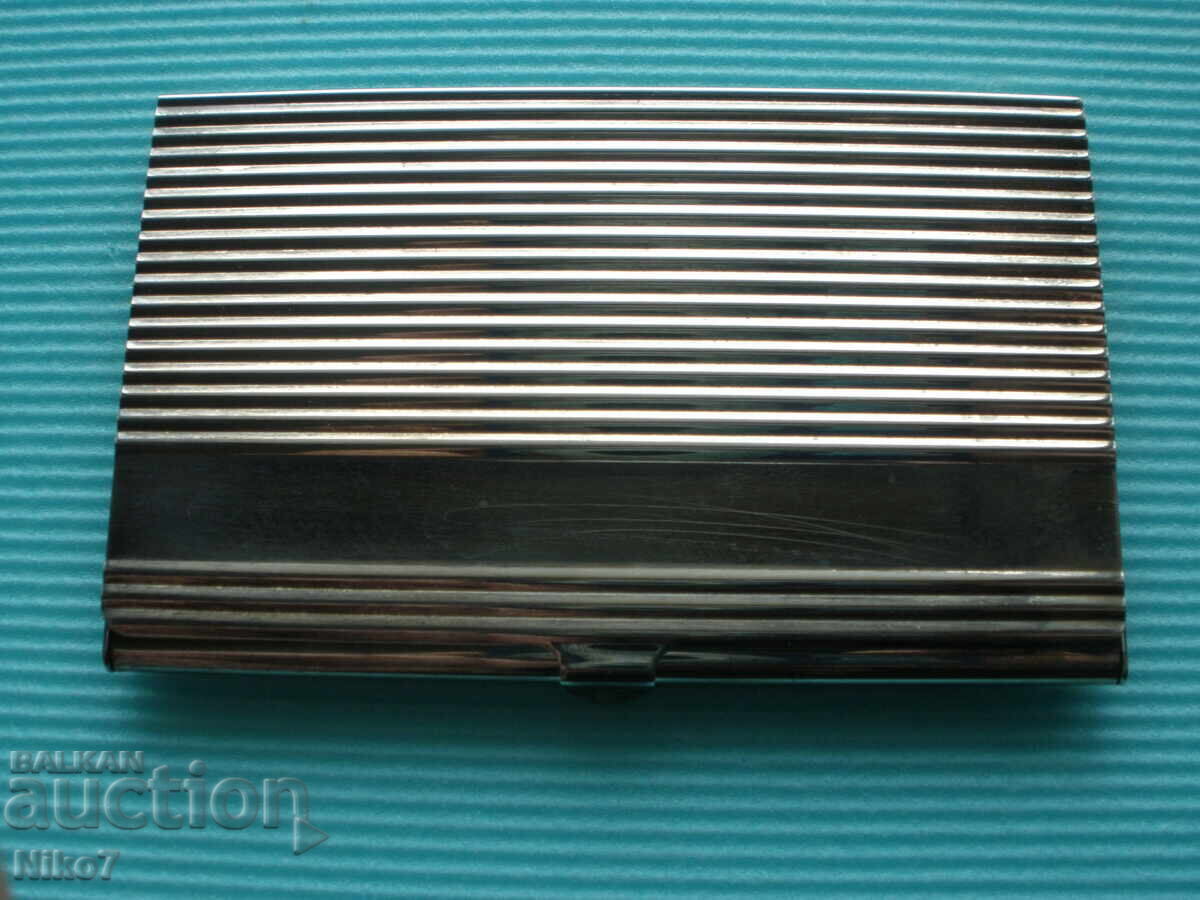 Cutie metalică pentru cărți de vizită cu preț € 14.99 | 29.32 BGN