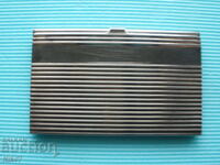 Cutie metalică pentru cărți de vizită