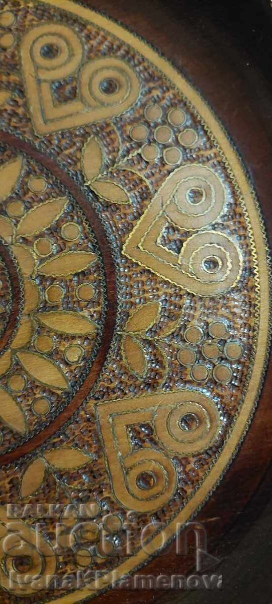 Wooden panel inlaid with brass for connoisseurs, 30cm - 6