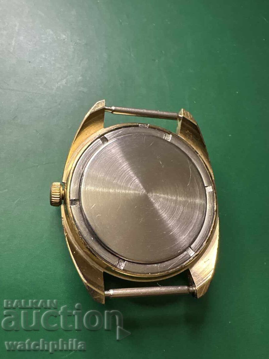 Auction Wostok Soviet Gold-Plated Men's Watch. Excellent Condition Auction Wostok Soviet Gold-Plated Men's Watch. Excellent Condition