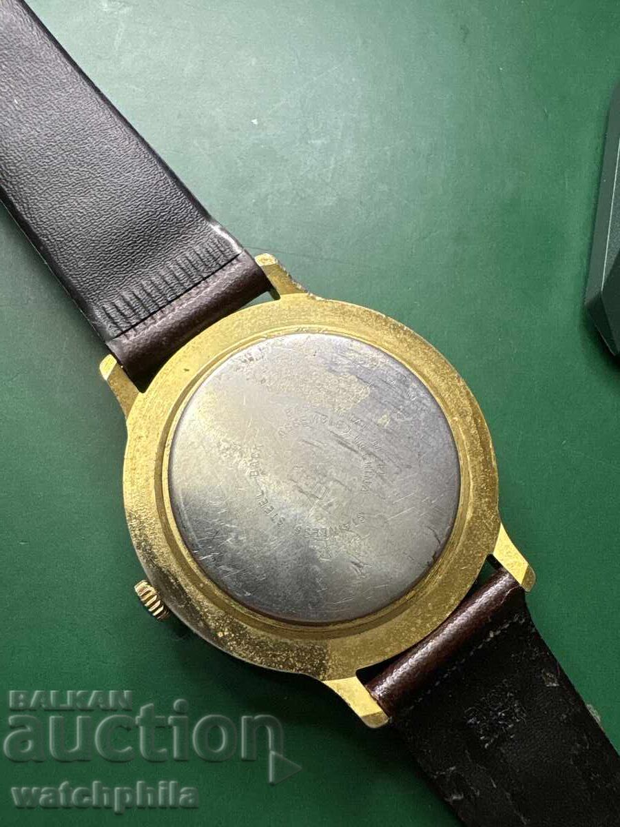 Δημοπρασία Q&Q μηχανικό επιχρυσωμένο σπάνιο ανδρικό ρολόι