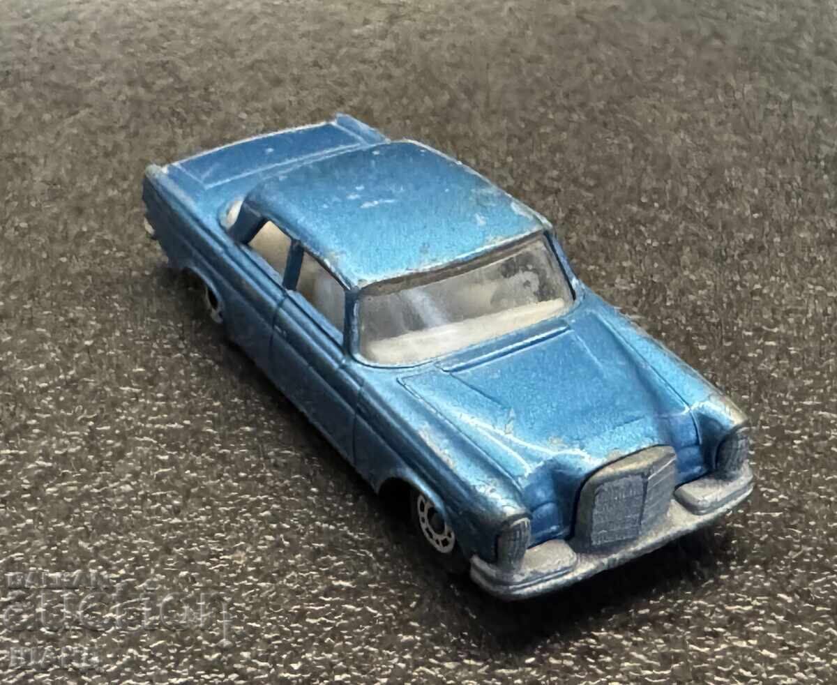 Licitație Cărucior Matchbox Matchbox BG Bulgaria Mercedes 300SE Mercedes
