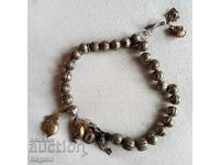 Mătănii chinezești vechi cu amulete