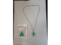 Set cercei și colier cruce din turcoaz cu lanț de 45 cm