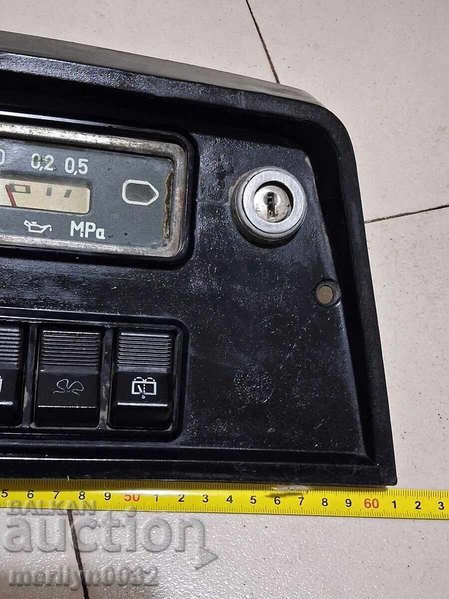 Παράδοση Πίνακας οργάνων από ελαφρύ φορτηγό Volkswagen Beetle Πολωνίας