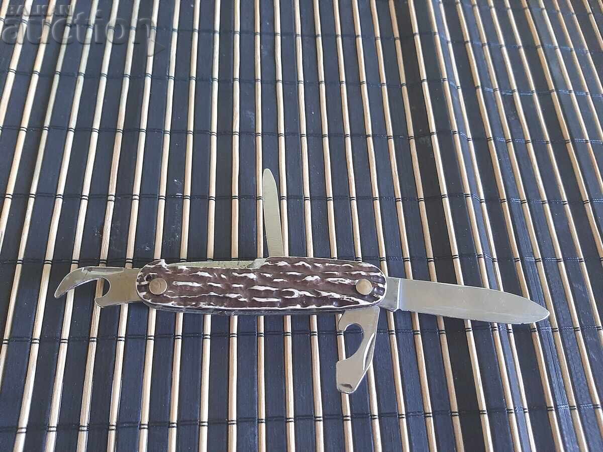 An old pocket knife - 5