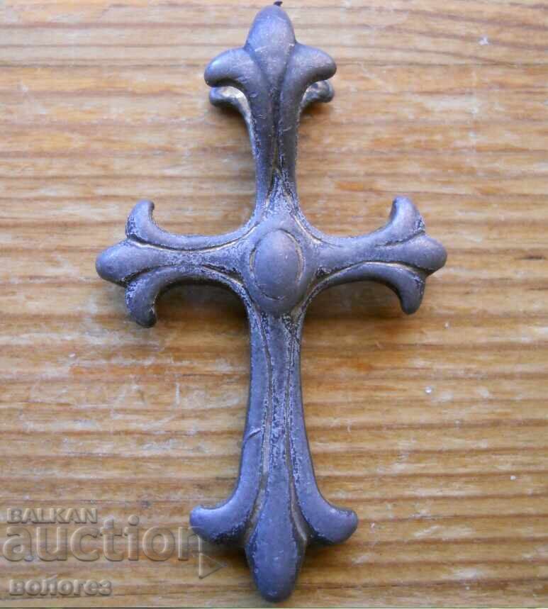 Large antique cross Large antique cross