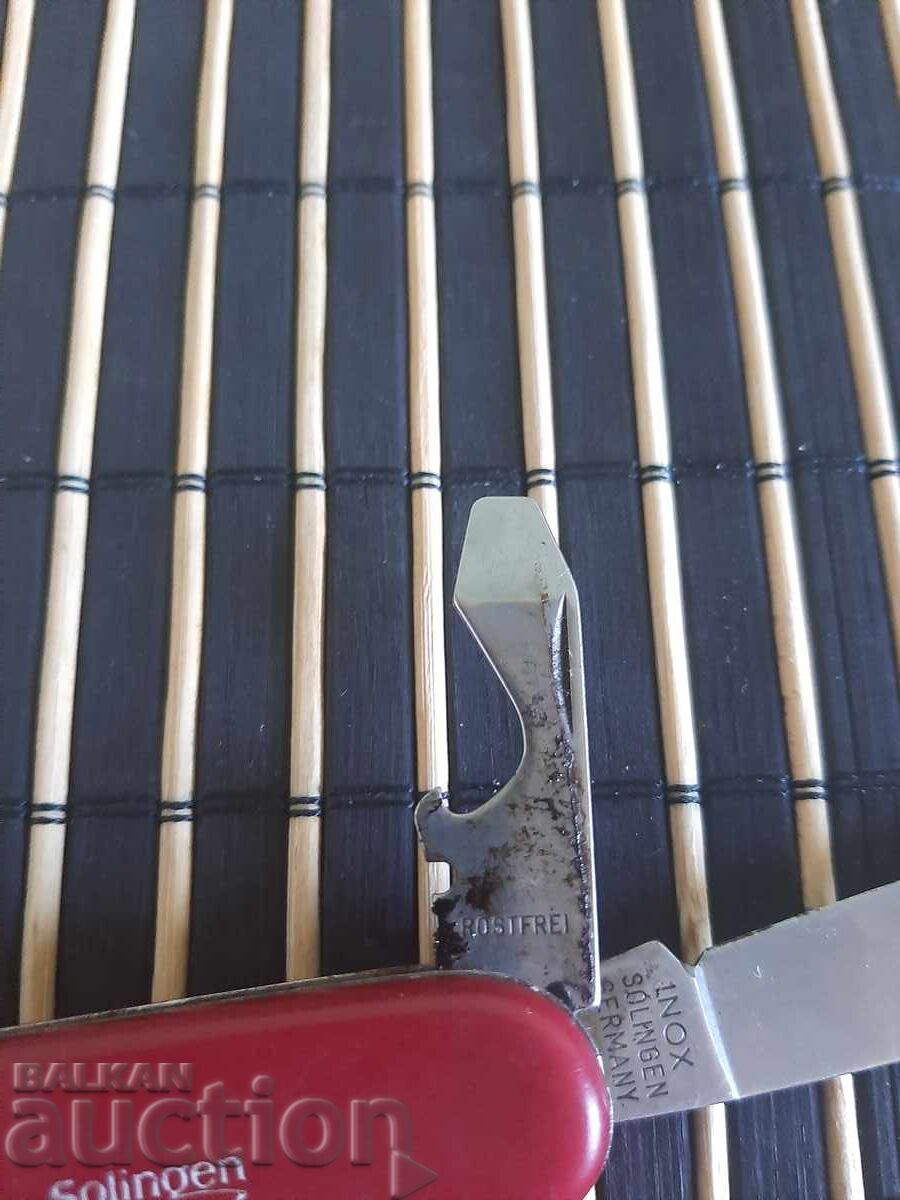 Παράδοση Ένα παλιό μαχαίρι τσέπης Παράδοση Ένα παλιό μαχαίρι τσέπης