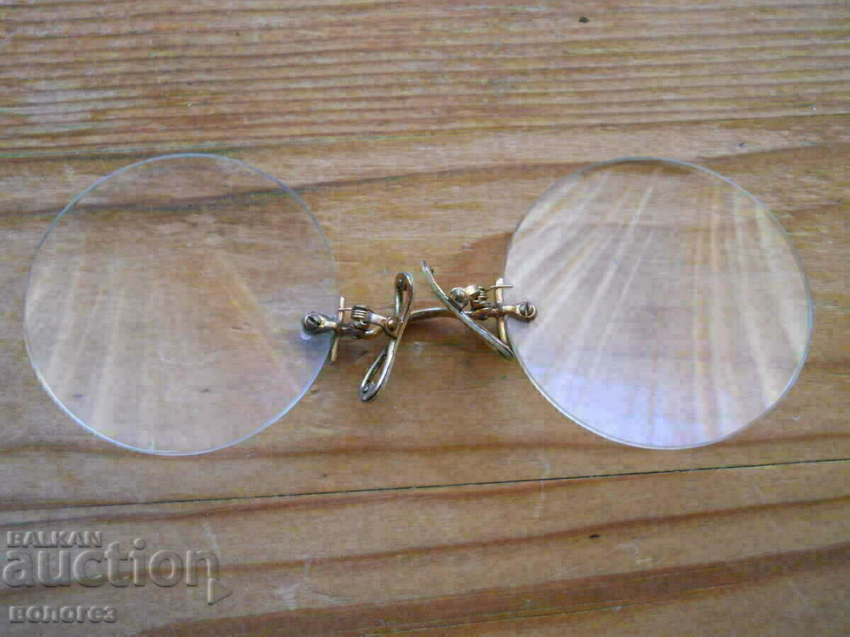 Старинни позлатени очила-пенсне "Ch.Mittag.Optiker" - 5 Старинни позлатени очила-пенсне "Ch.Mittag.Optiker" - 5