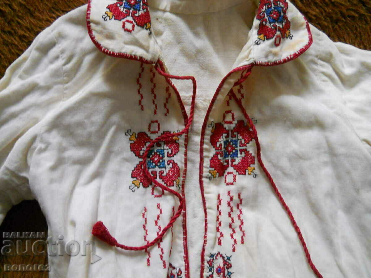 Δημοπρασία Πουκάμισο από παιδική παραδοσιακή φορεσιά Δημοπρασία Πουκάμισο από παιδική παραδοσιακή φορεσιά