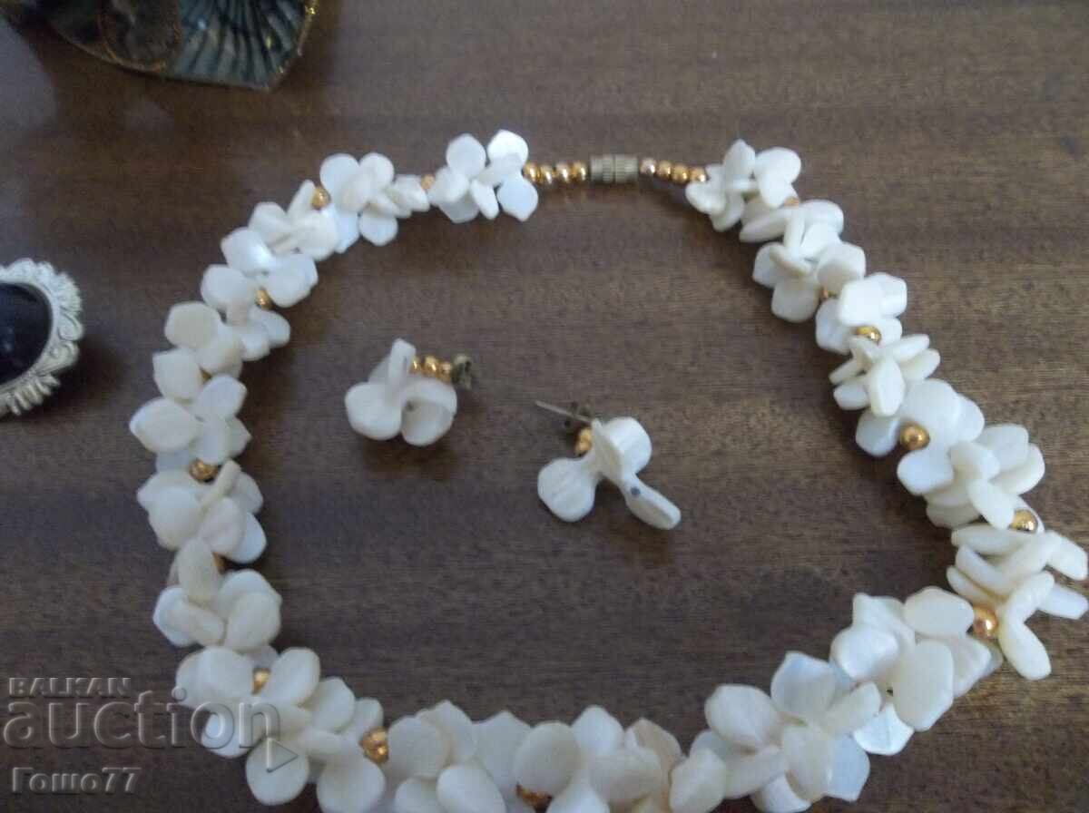 Decorations - 6 Decorations - 6