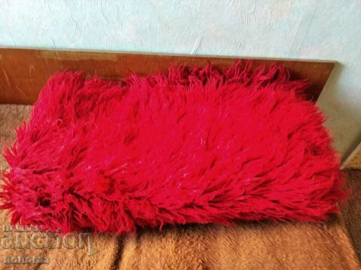 Graov kitenik με μακριά κρόσσια Graov kitenik με μακριά κρόσσια