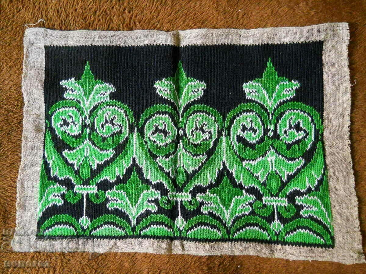 Стара ръчно бродирана заготовка за калъфка за възглавница Стара ръчно бродирана заготовка за калъфка за възглавница