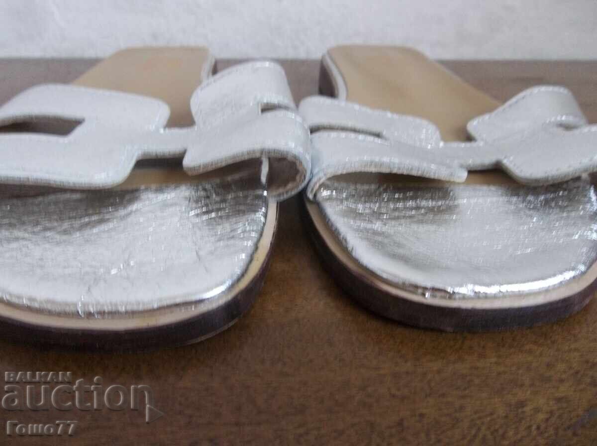 Τσέπες με τιμή 5.00 BGN | € 2.56