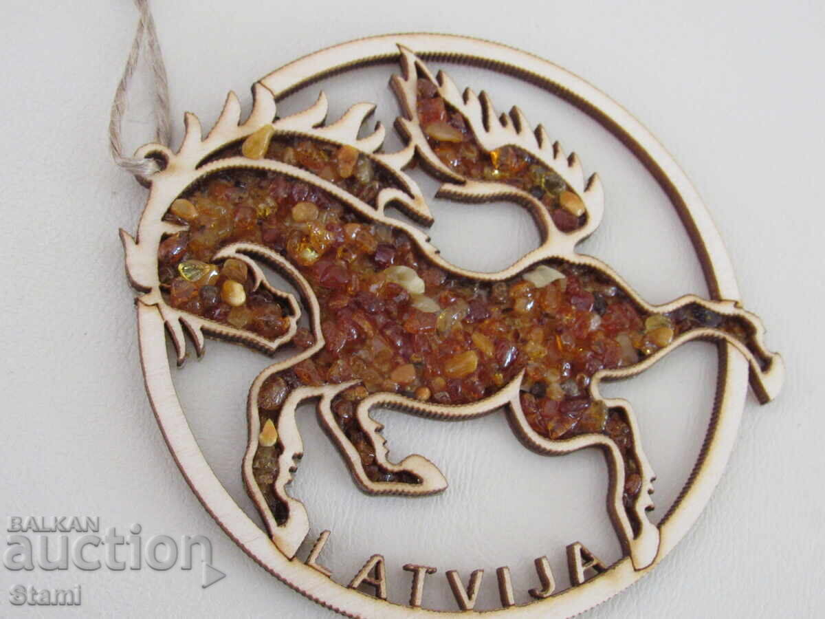 Delivery of Souvenir/Christmas ornament with amber horse from Riga, Latvia