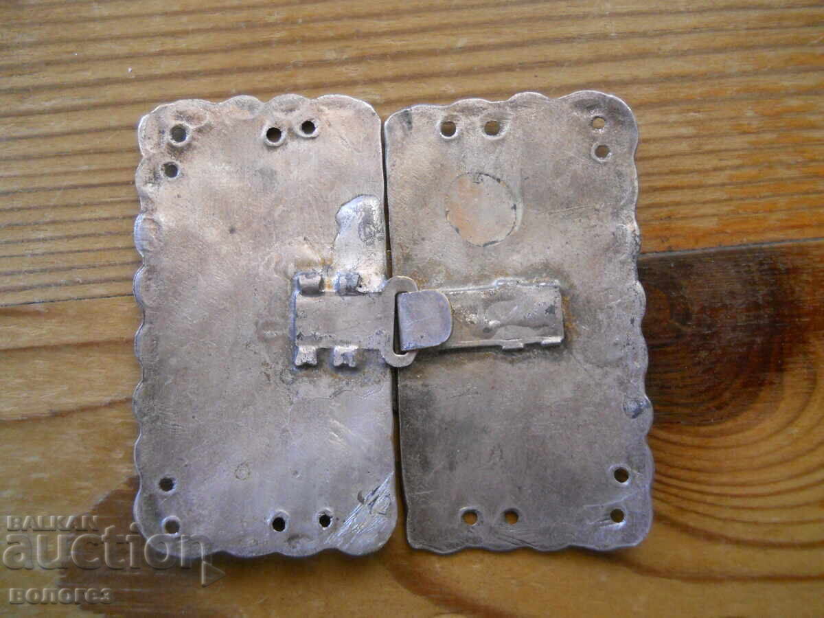 Αντίκα ασημένια αγκράφα ζώνης ή τσάντας με τιμή € 12.80 | 25.03 BGN