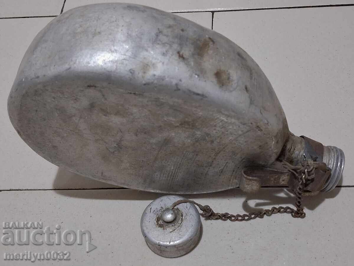 Old aluminum military canteen - 7