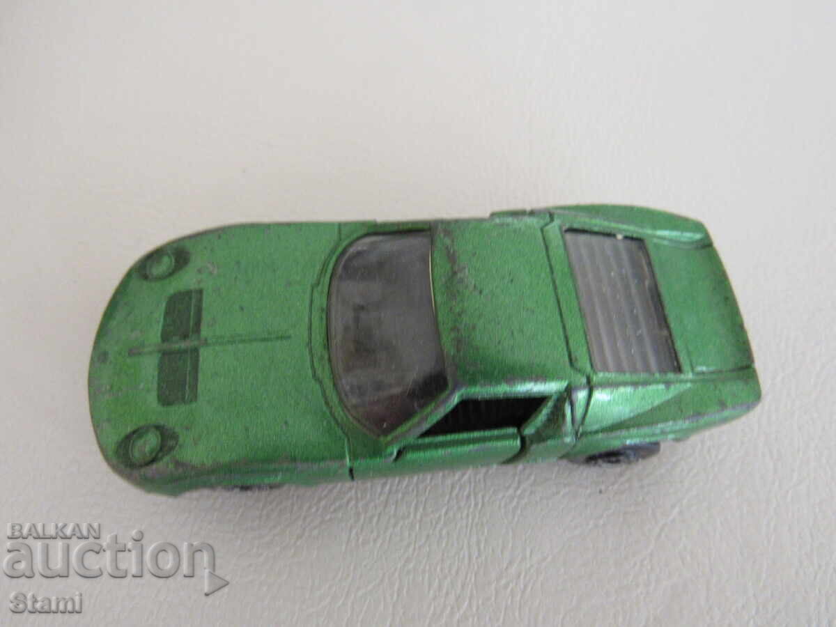 Collector's Matchbox car model Lamborghini Collector's Matchbox car model Lamborghini