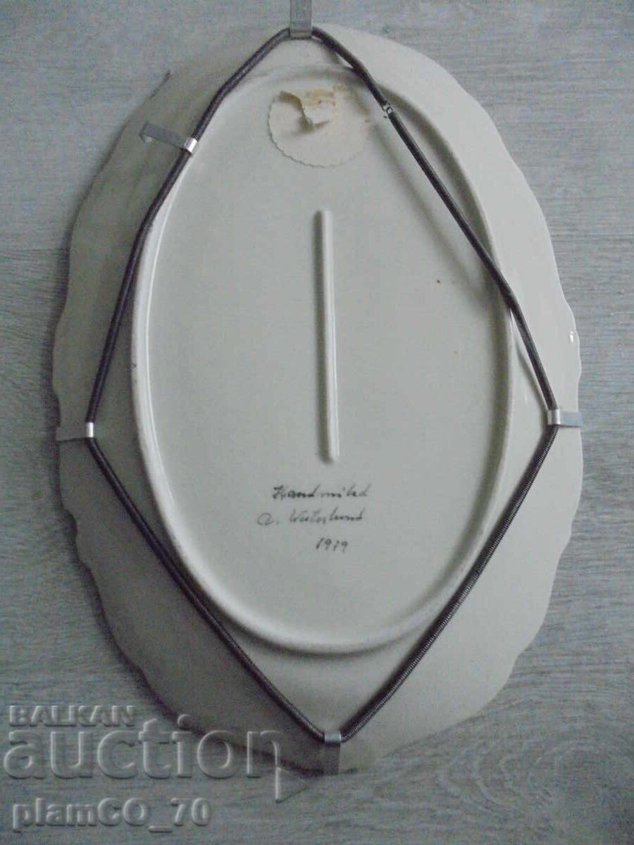 Licitație №*8395 Panou din porțelan vechi Licitație №*8395 Panou din porțelan vechi