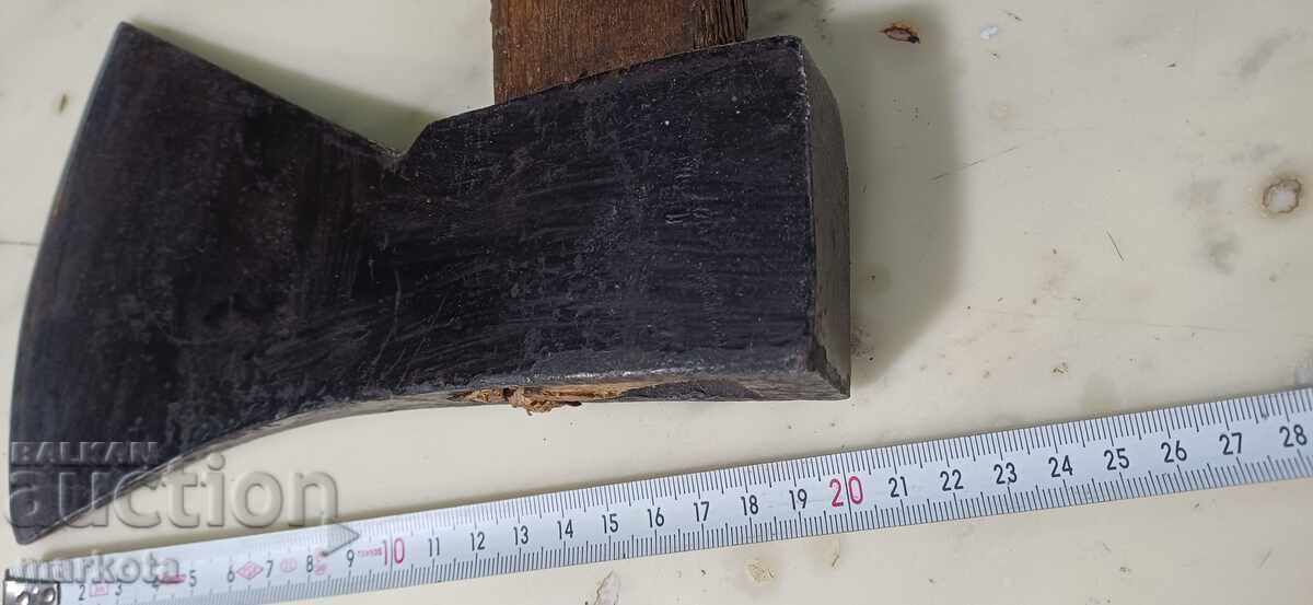 Delivery of Rare German Axe - "Ochsenkopf - Gold" - 1600g Delivery of Rare German Axe - "Ochsenkopf - Gold" - 1600g