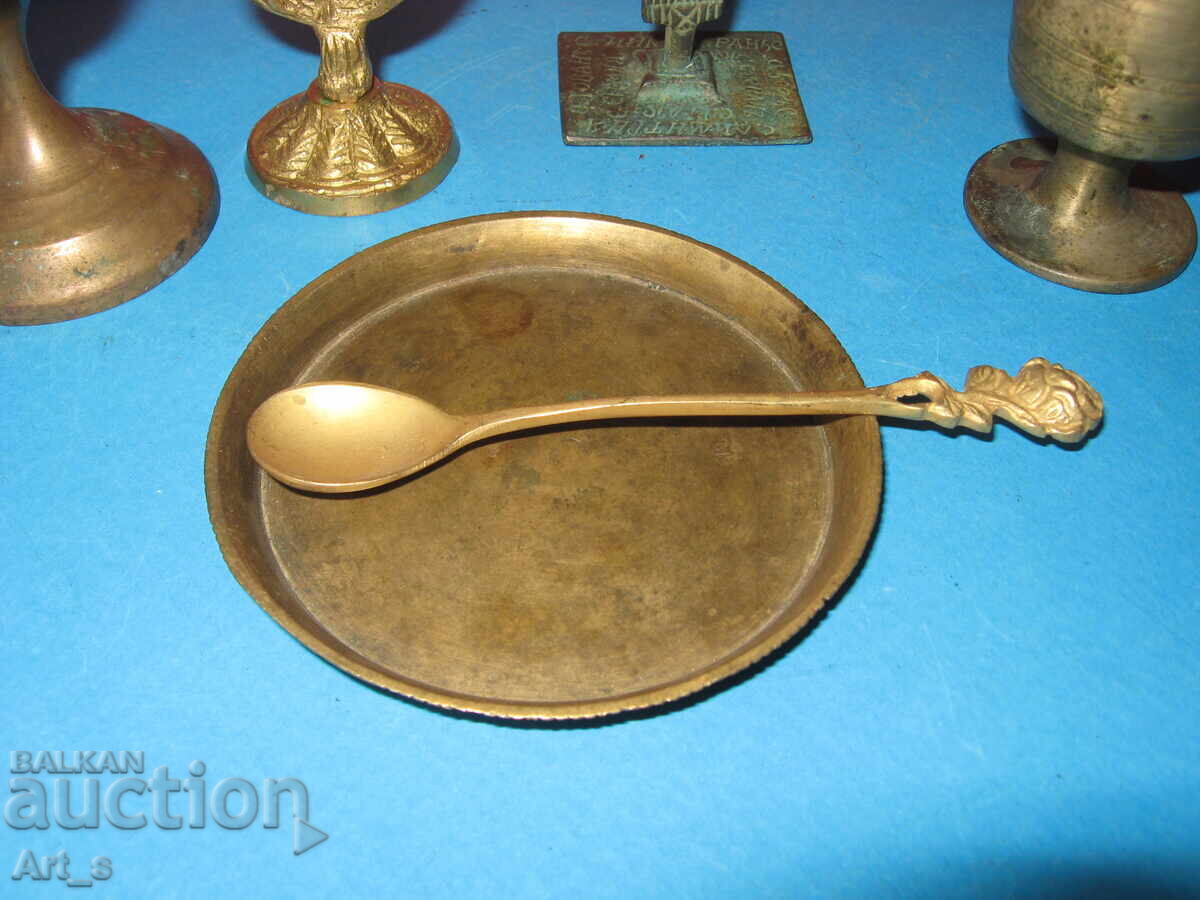 Δημοπρασία Λοτ από 6 ορθόδοξα θρησκευτικά οικιακά αντικείμενα για λατρεία