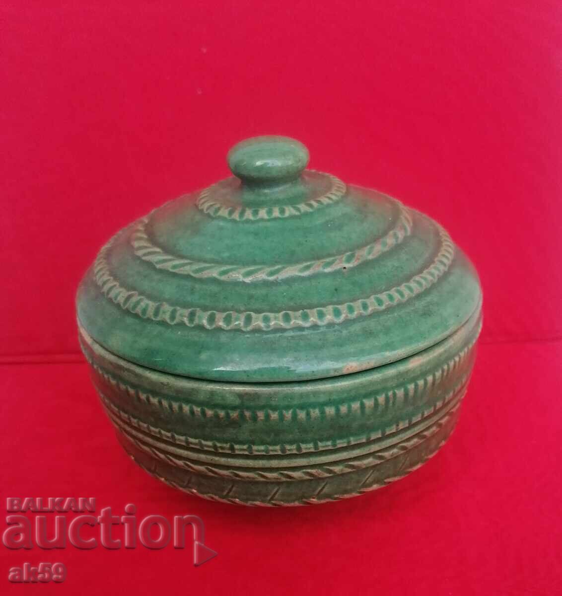 Κατσαρόλα με καπάκι - πράσινη γυάλωση Κατσαρόλα με καπάκι - πράσινη γυάλωση