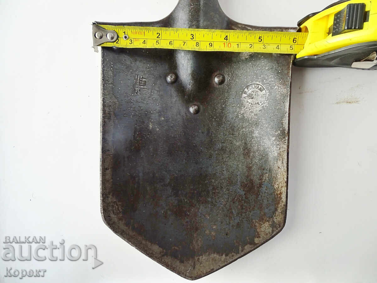 German Military Shovel 1915 WW1 World War I - 5 German Military Shovel 1915 WW1 World War I - 5