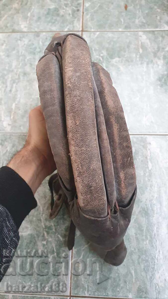 2 τμχ. Παλιά δερμάτινα Κράνη Μοτοσυκλέτας - 5