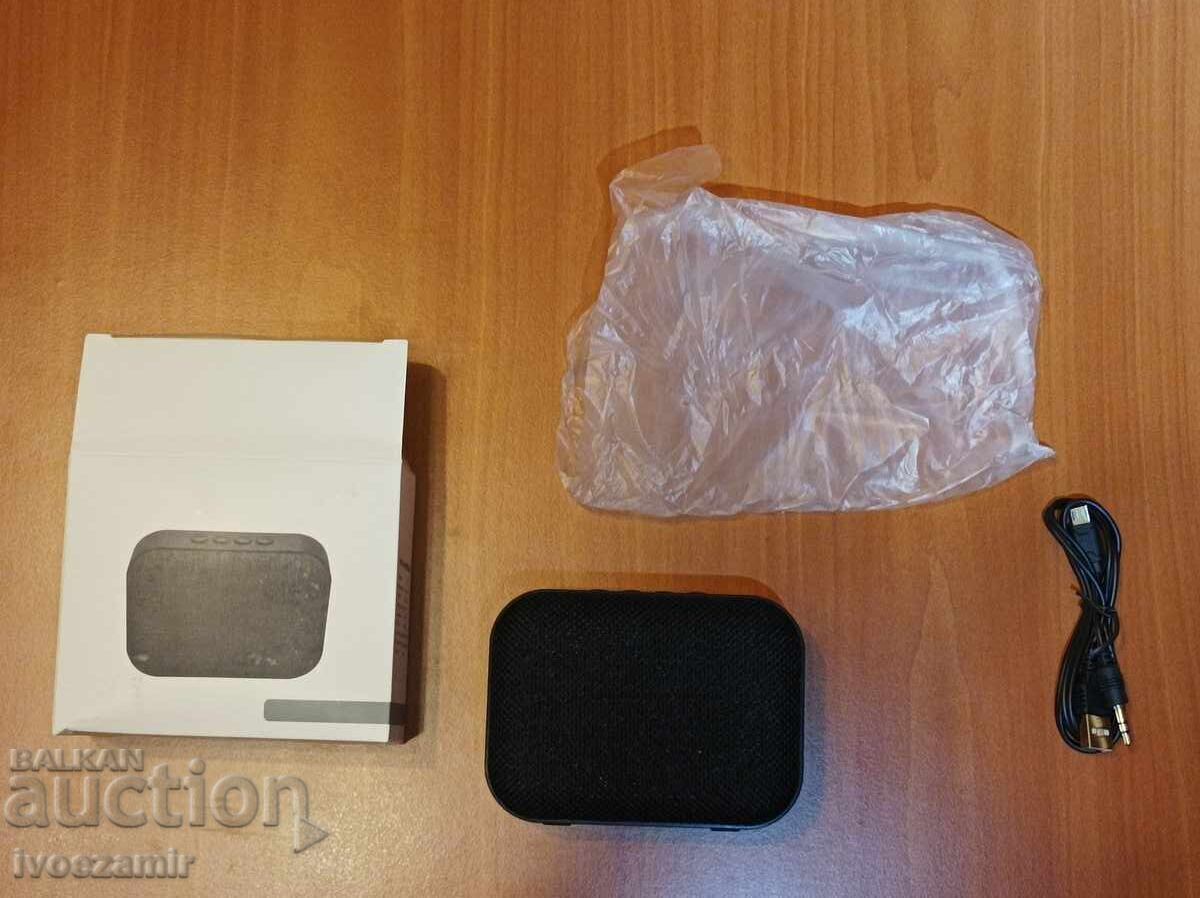 Speaker with radio - 5 Speaker with radio - 5