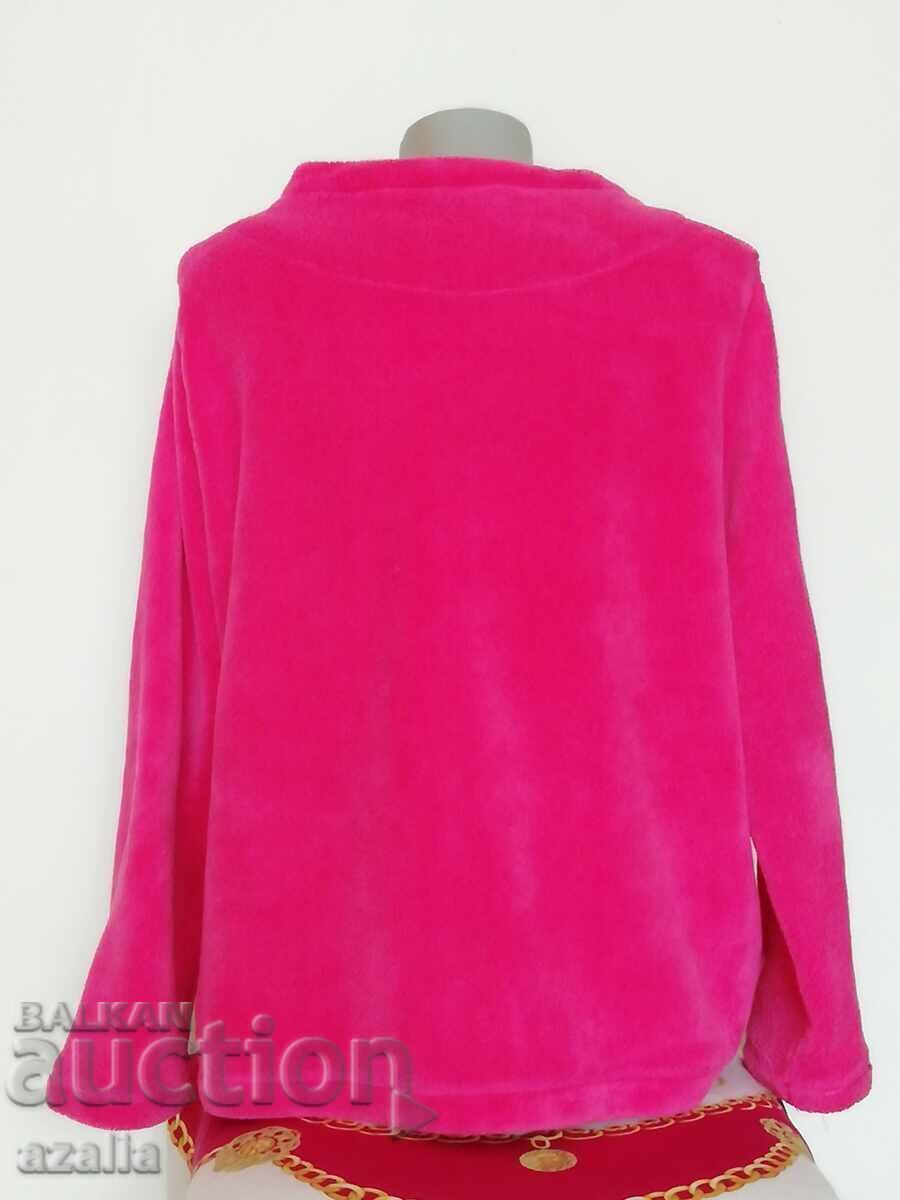 Soft fluffy blouse XL raspberry color with price 14.00 BGN | € 7.16