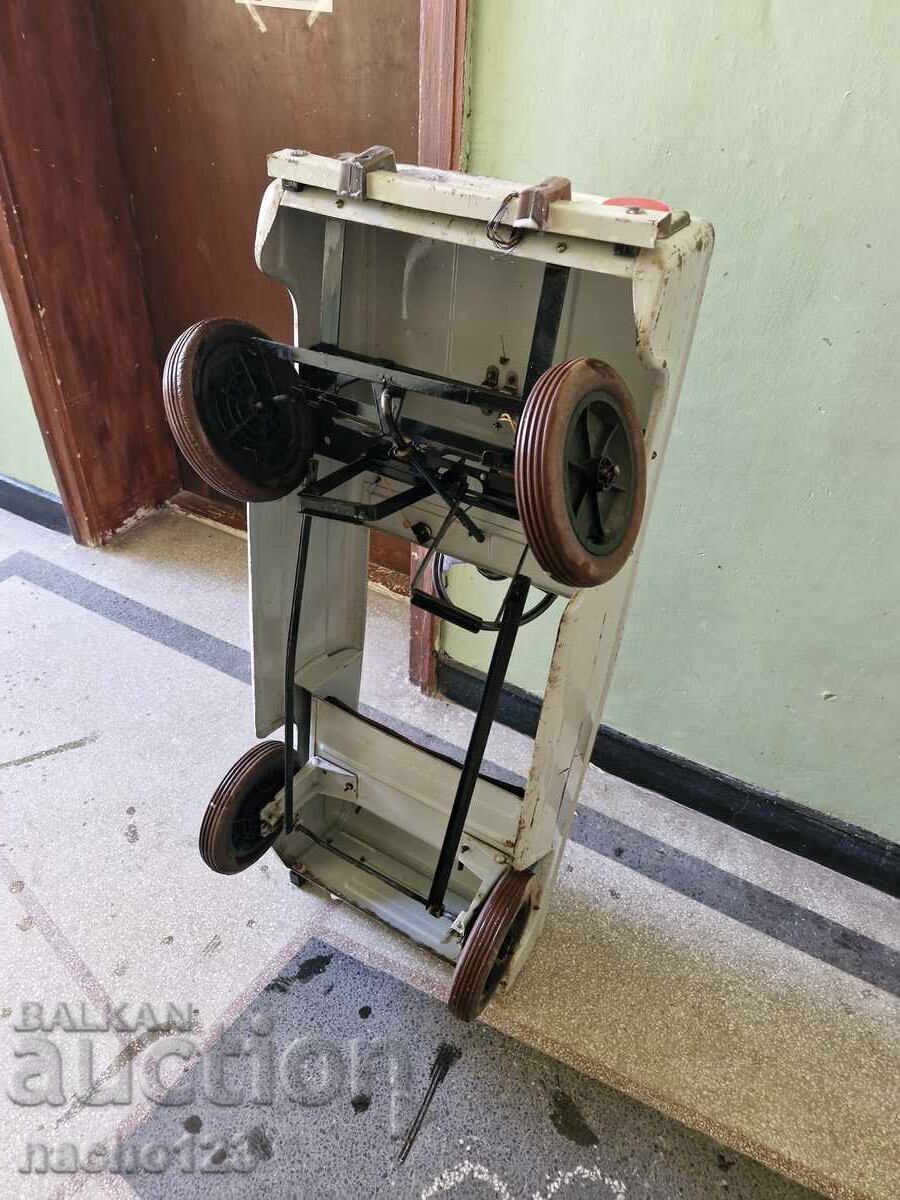 Russian metal pedal car - 7