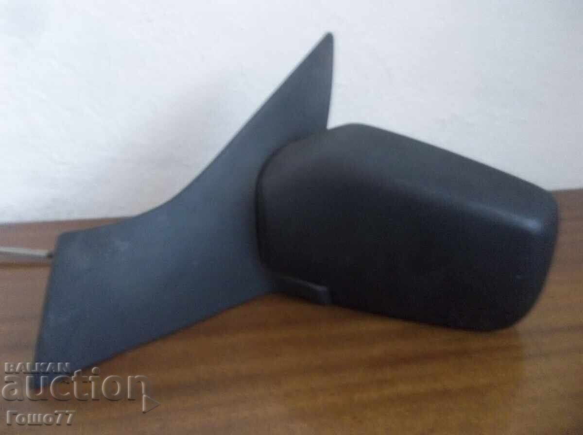 Δημοπρασία Ενας καθρέφτης