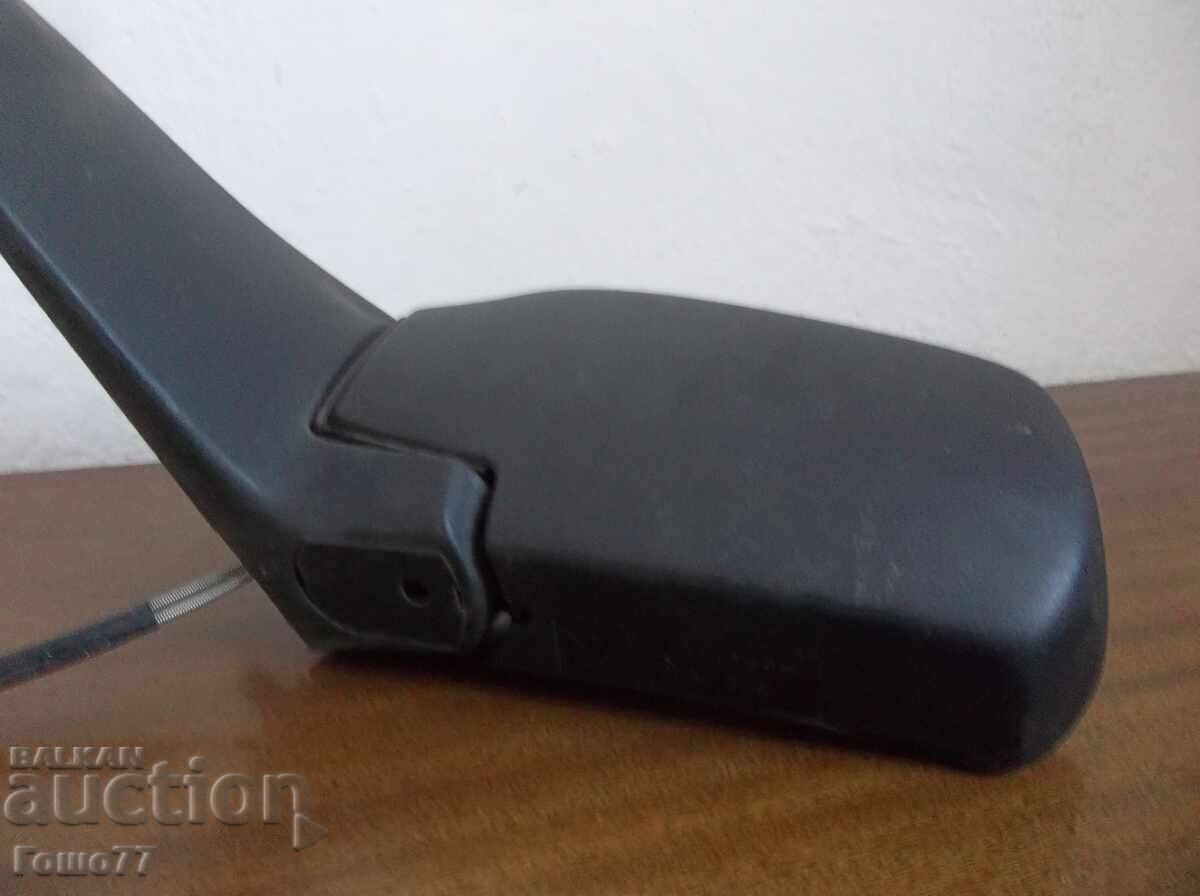 Ενας καθρέφτης - 5