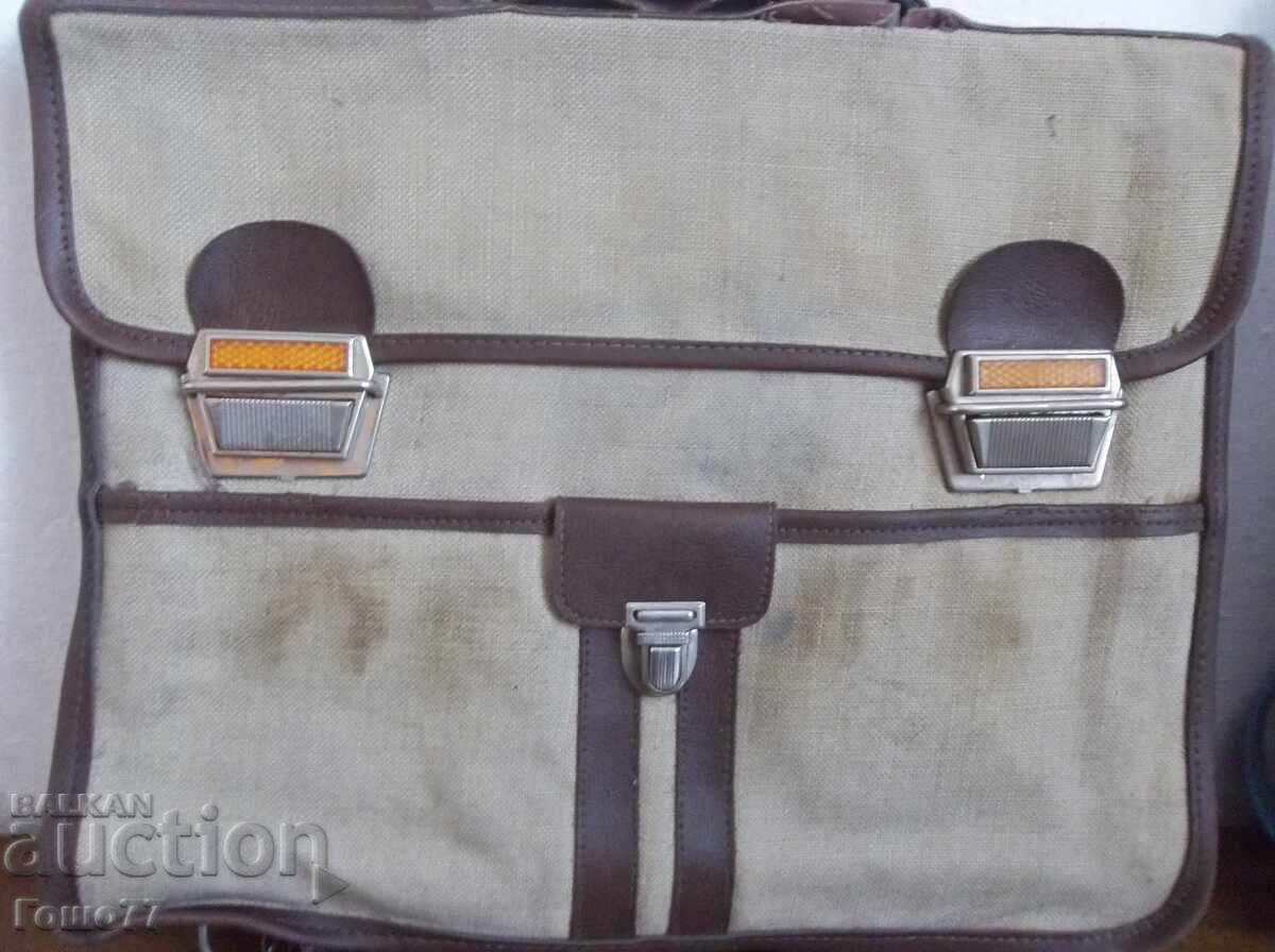 Τσάντες με τιμή 10.00 BGN | € 5.11 Τσάντες με τιμή 10.00 BGN | € 5.11