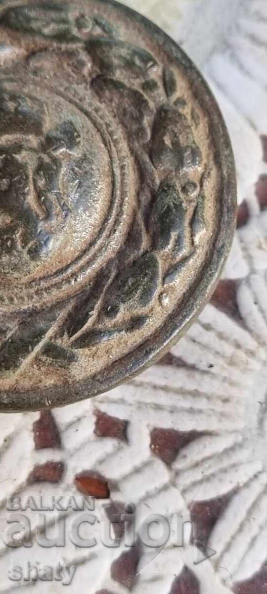 Παράδοση Βασιλική πόρπη ζώνης Παράδοση Βασιλική πόρπη ζώνης