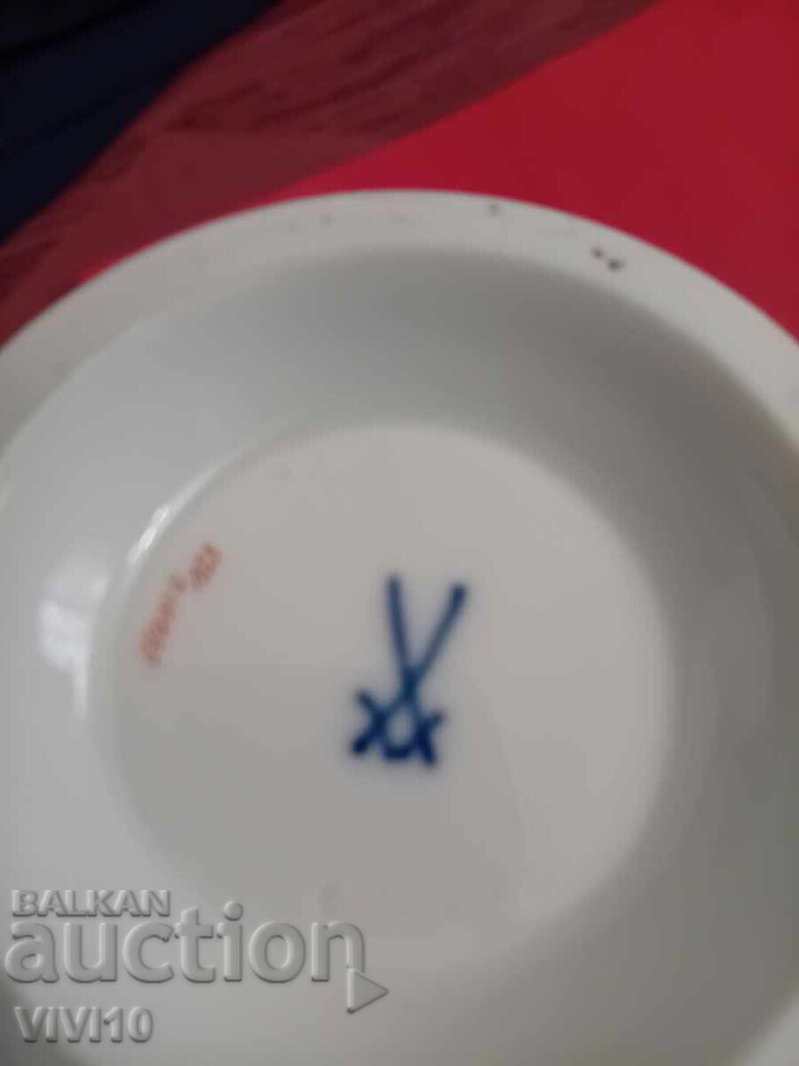 Licitație Vază din porțelan vechi cu flori, Meissen