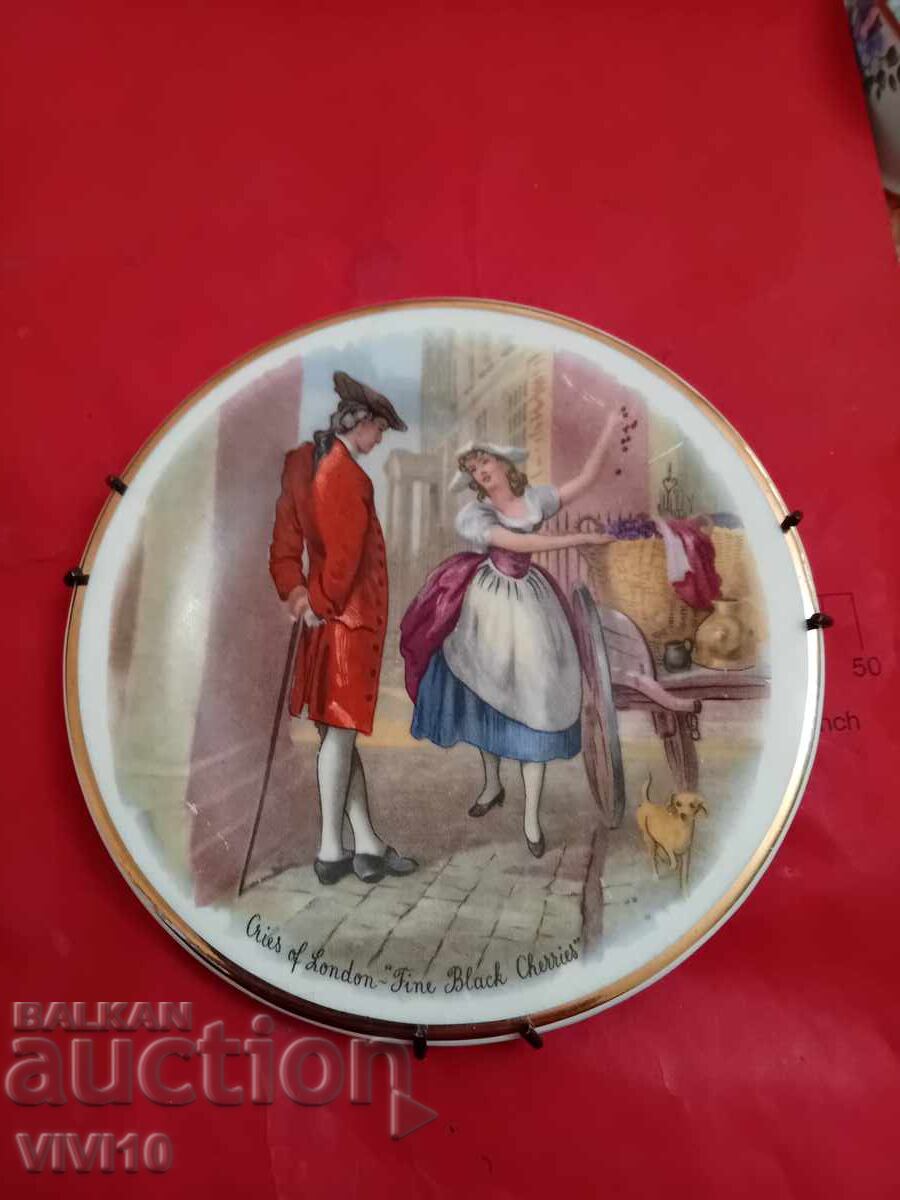 Antique porcelain plate, London, 12cm