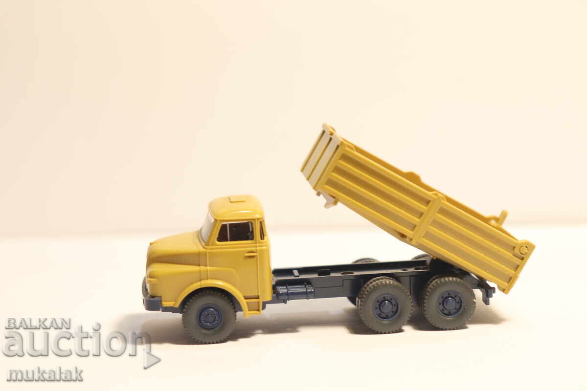 WIKING 1:87 H0 MAN Dump Truck Model - 6